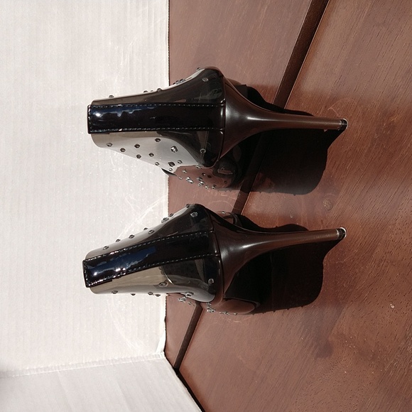 Bisou Bisou Smoke Clear Vinyl Stiletto Rhinestones Stiletto Heels - Picture 7 of 17